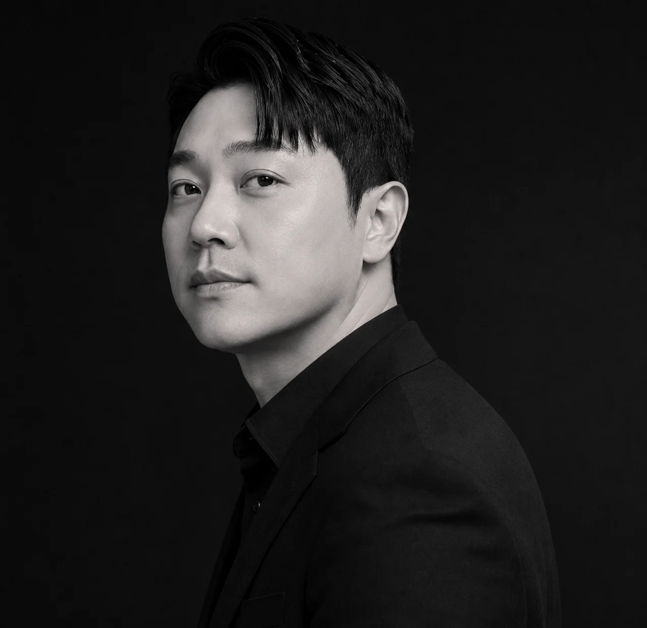 mjtech 대표 이민재 흑백 프로필 사진